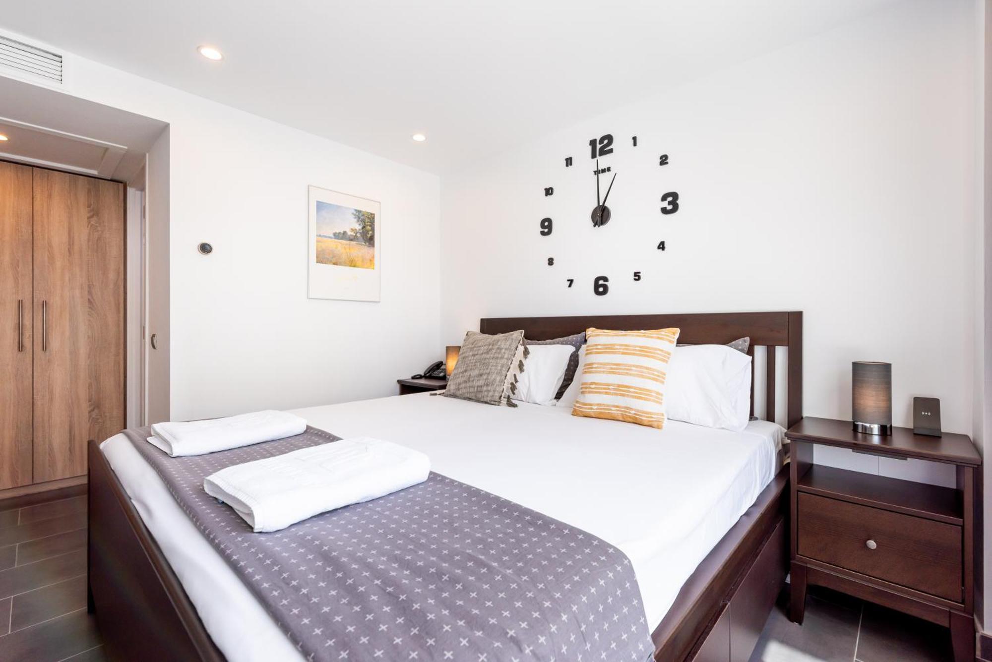 Wintowinrentals Executive Apt In Ocean House Complex Torremolinos Buitenkant foto
