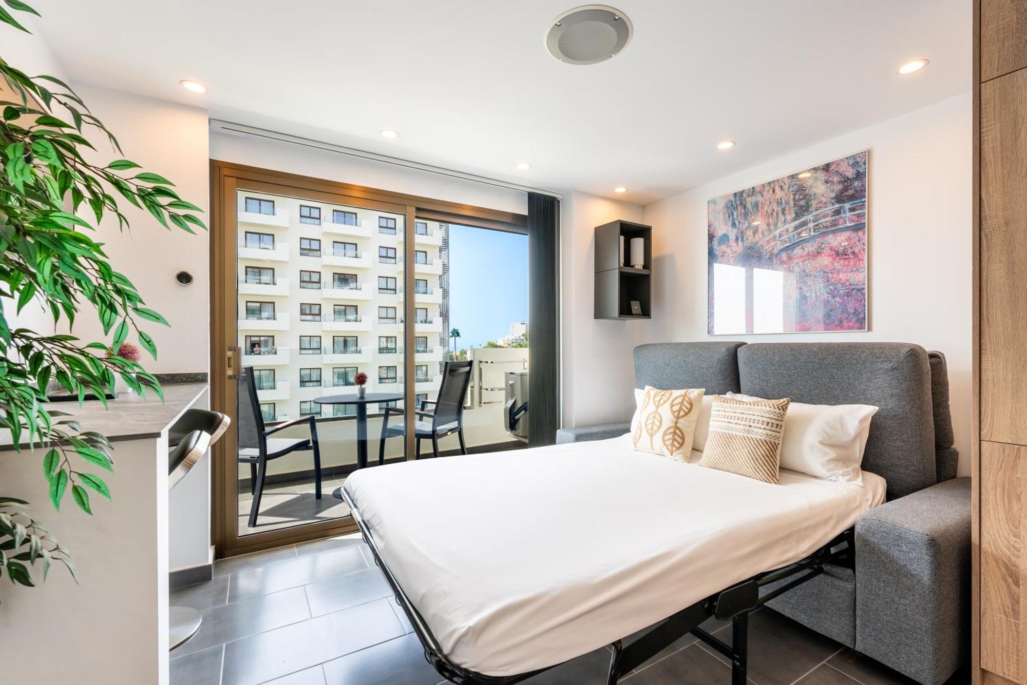 Wintowinrentals Executive Apt In Ocean House Complex Torremolinos Buitenkant foto