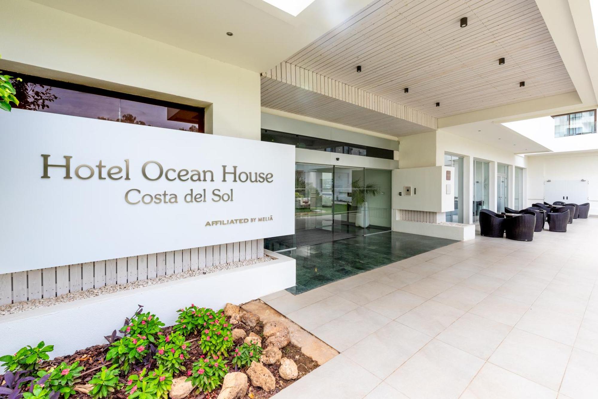 Wintowinrentals Executive Apt In Ocean House Complex Torremolinos Buitenkant foto