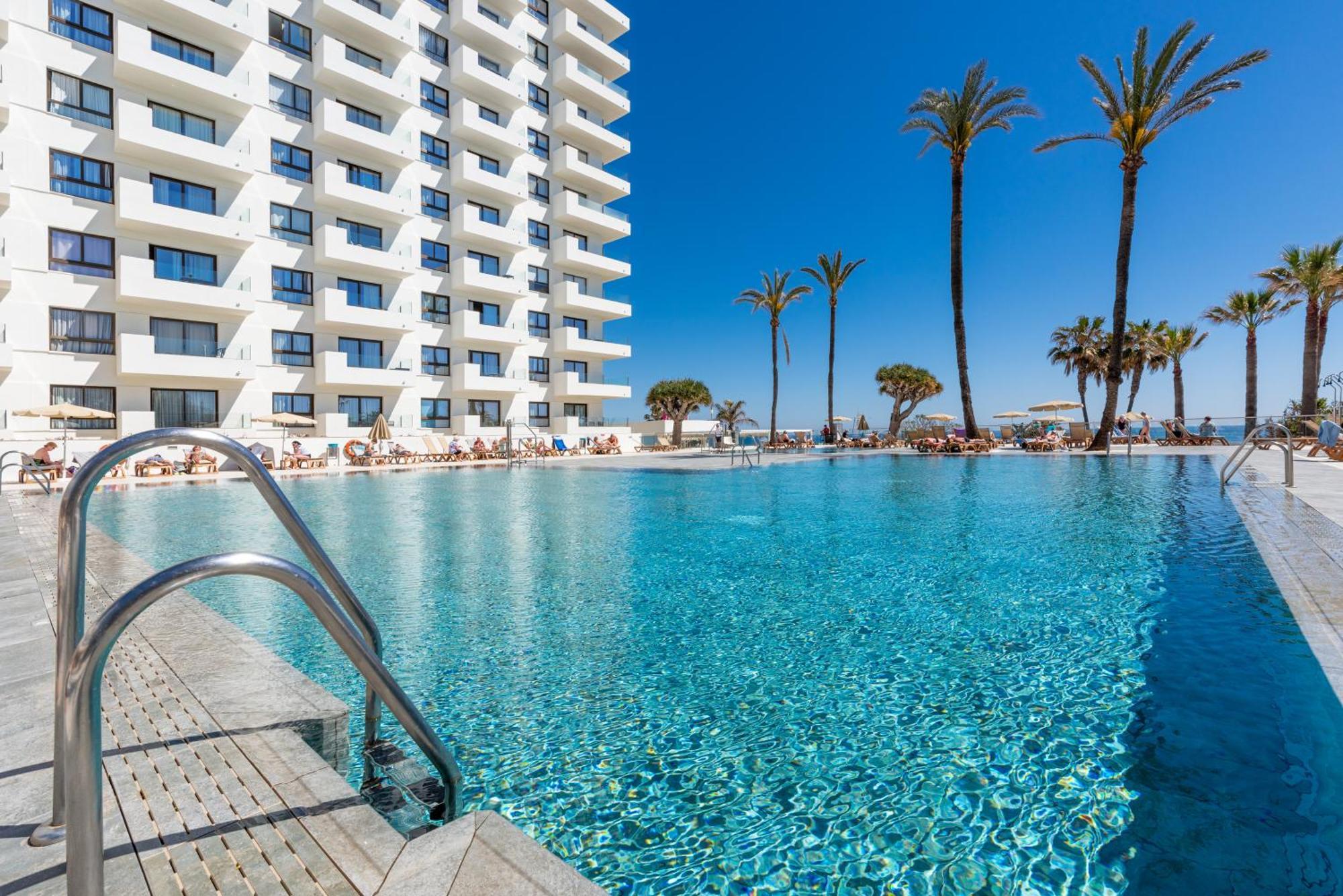 Wintowinrentals Executive Apt In Ocean House Complex Torremolinos Buitenkant foto